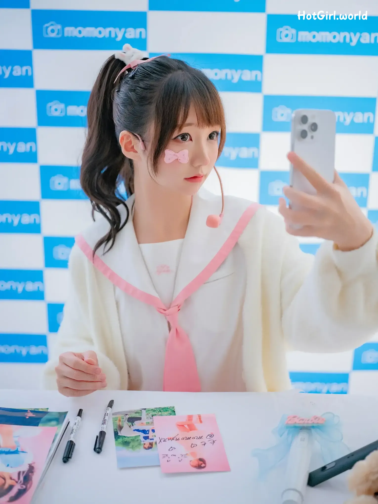 Coser-NAGISA魔物喵-ビキニアイドルのサイン会 第10张图