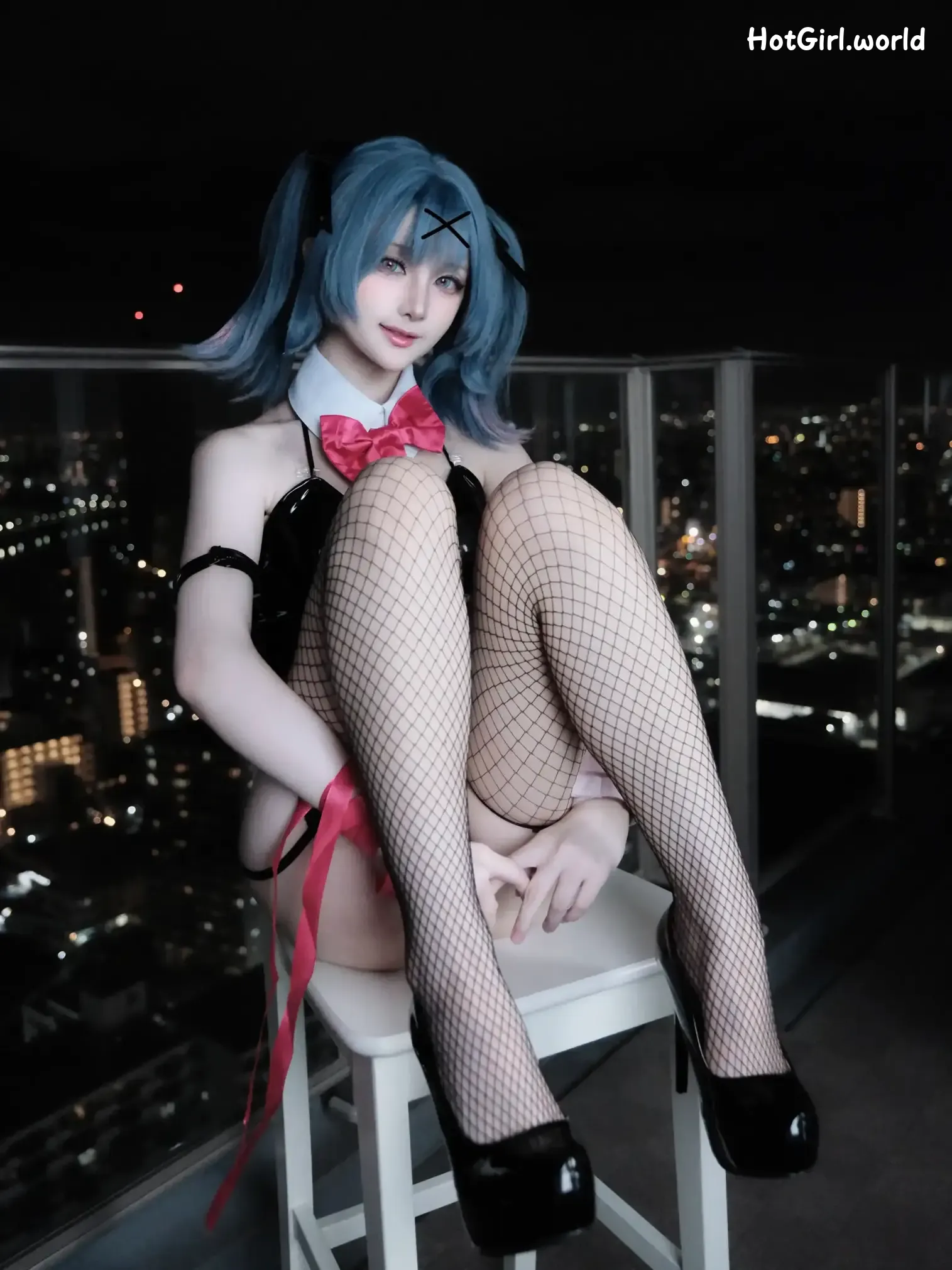 Coser-幼愛-Youmeko-初音未来兔子洞兔女郎 第21张图