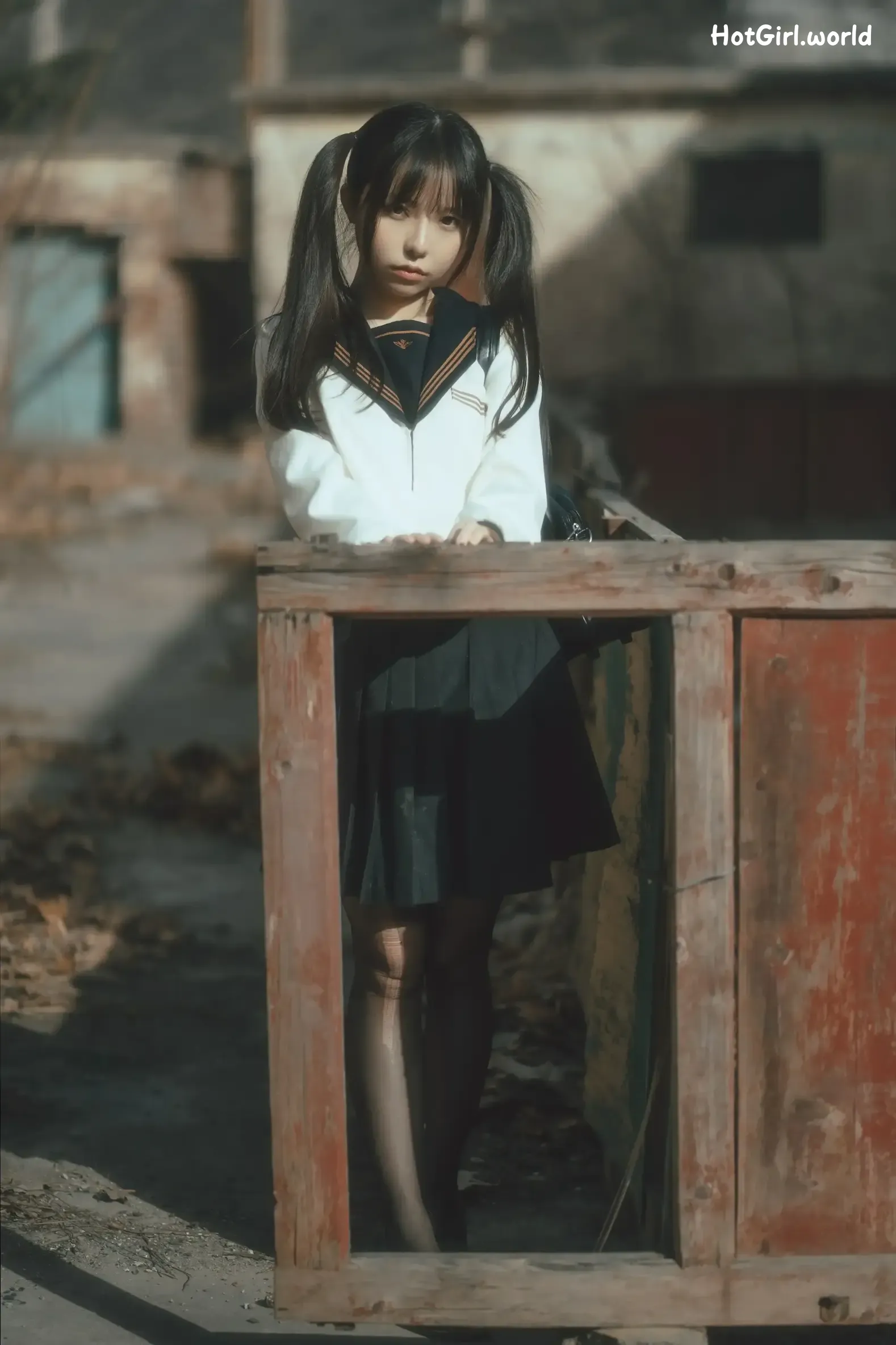 Coser-六味帝皇酱-废墟JK 第2张图