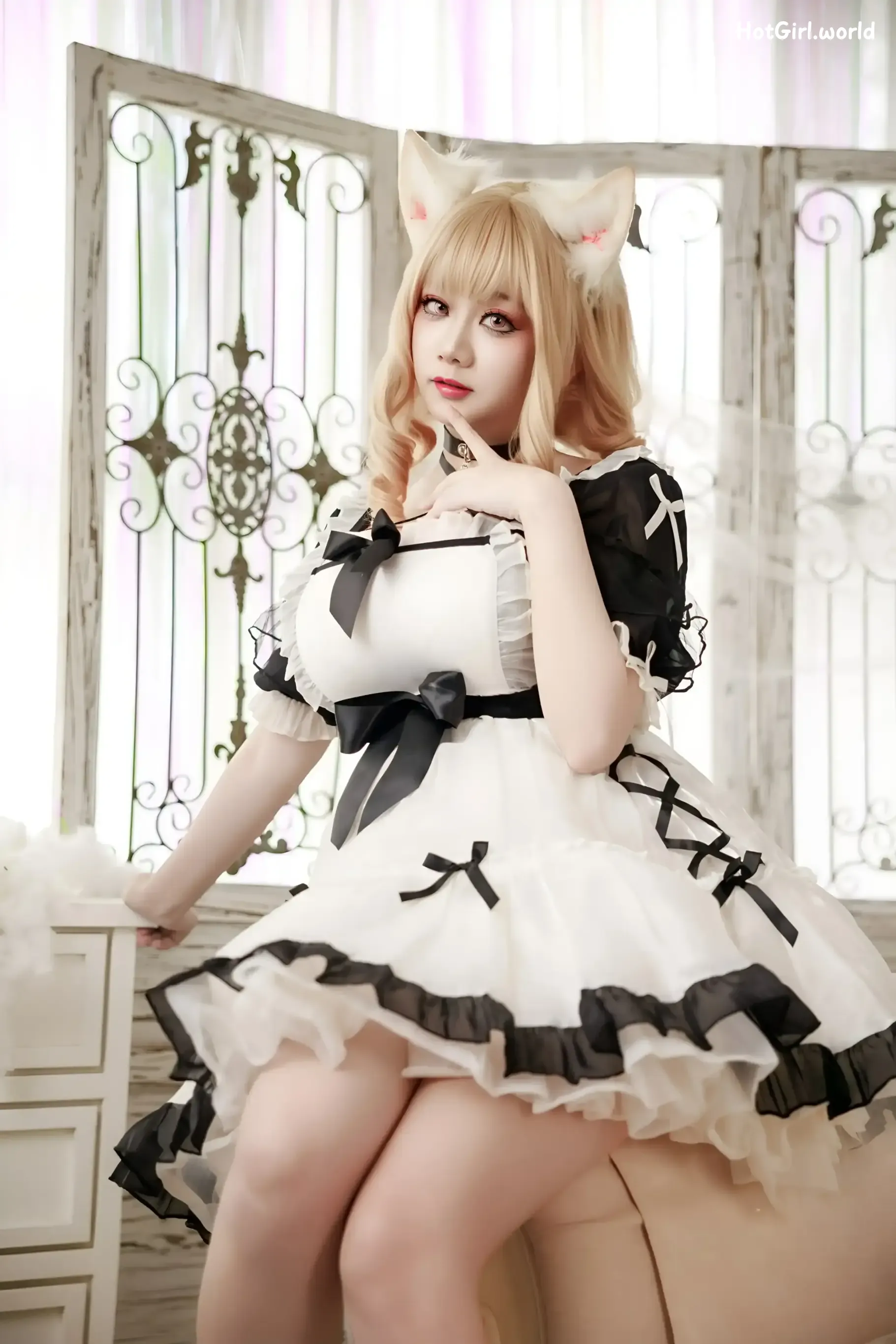 Coser-阿雪雪-午后女仆 第14张图