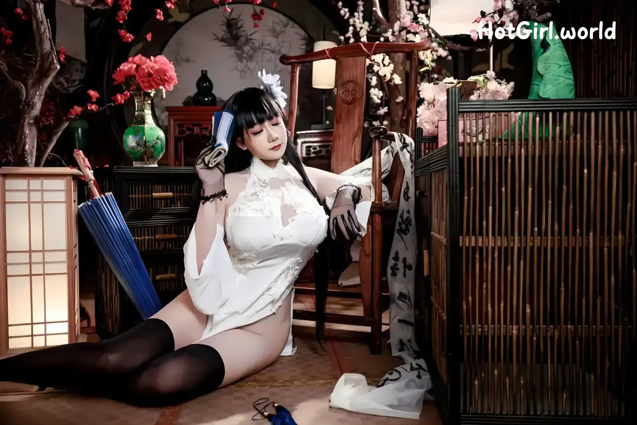 Coser-阿雪雪-碧蓝航线-逸仙-旗袍 第7张图