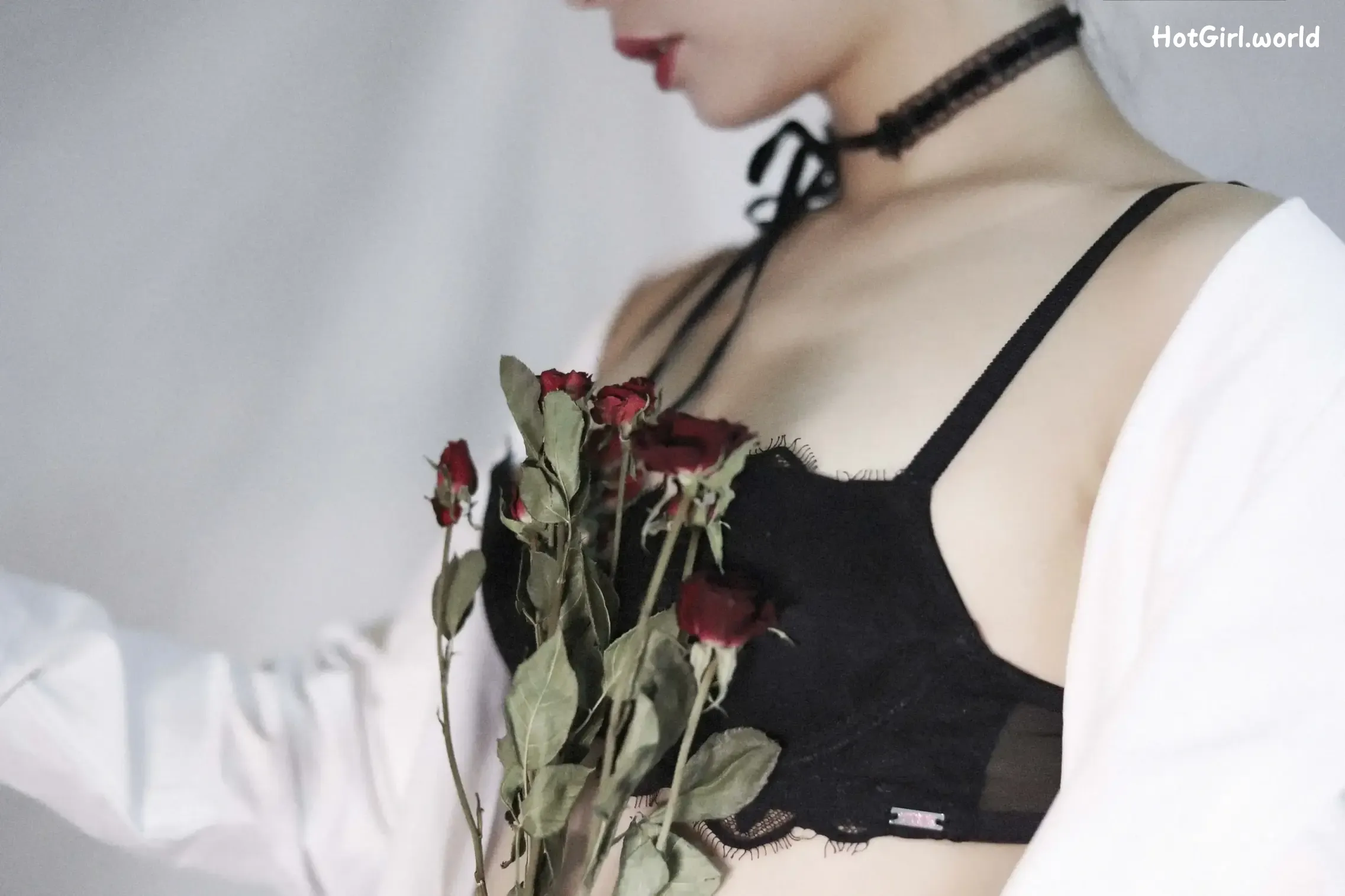 Coser-洛美-OL与花（3 videos） 第2张图