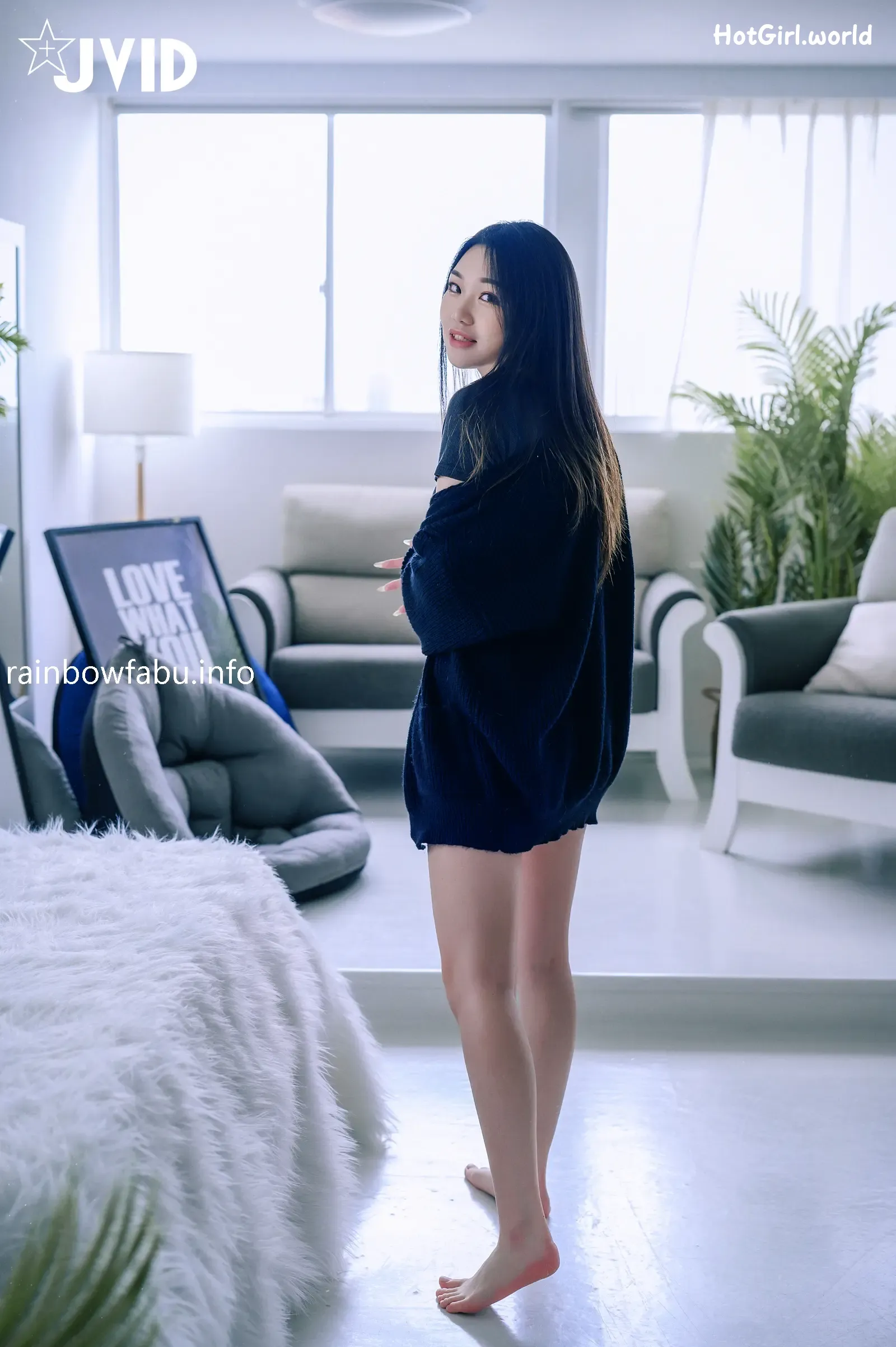 JVID-優苡-我搭訕到“剛滿18“的極品純欲女孩－優伊首發就毫無保留的全給你看 第20张图