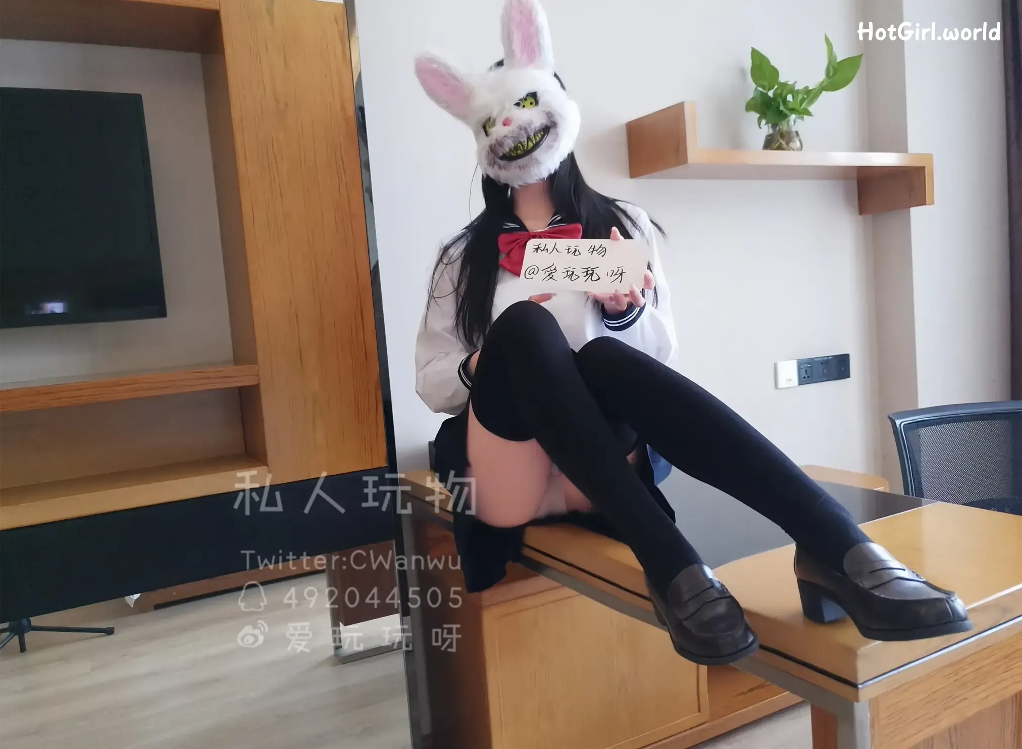 Coser-私人玩物-会员订制-JK水手服兔娘（1 video） 第13张图
