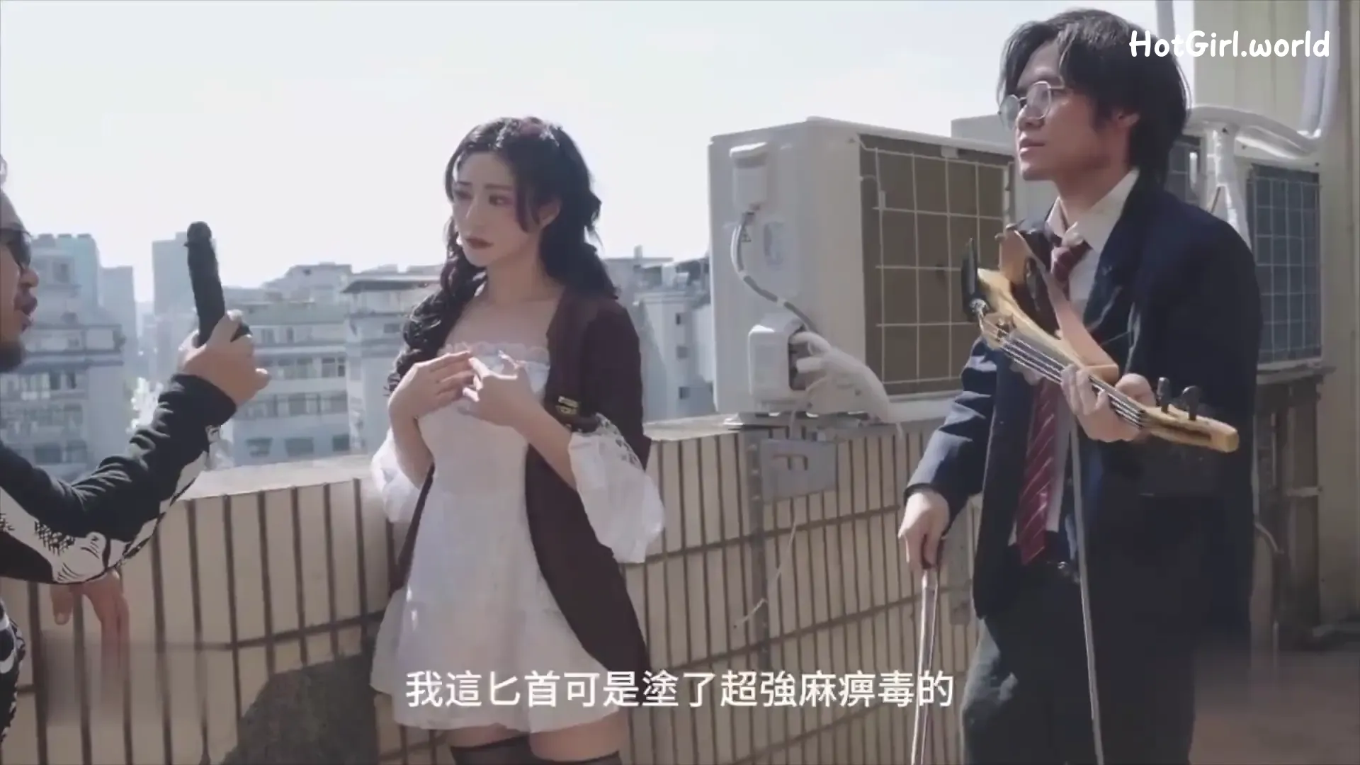 JVID-淺cian楚茵-我獨自呻吟-淫遊濕人用被灌滿精液的嫩穴征服魔王（1 video） 第2张图