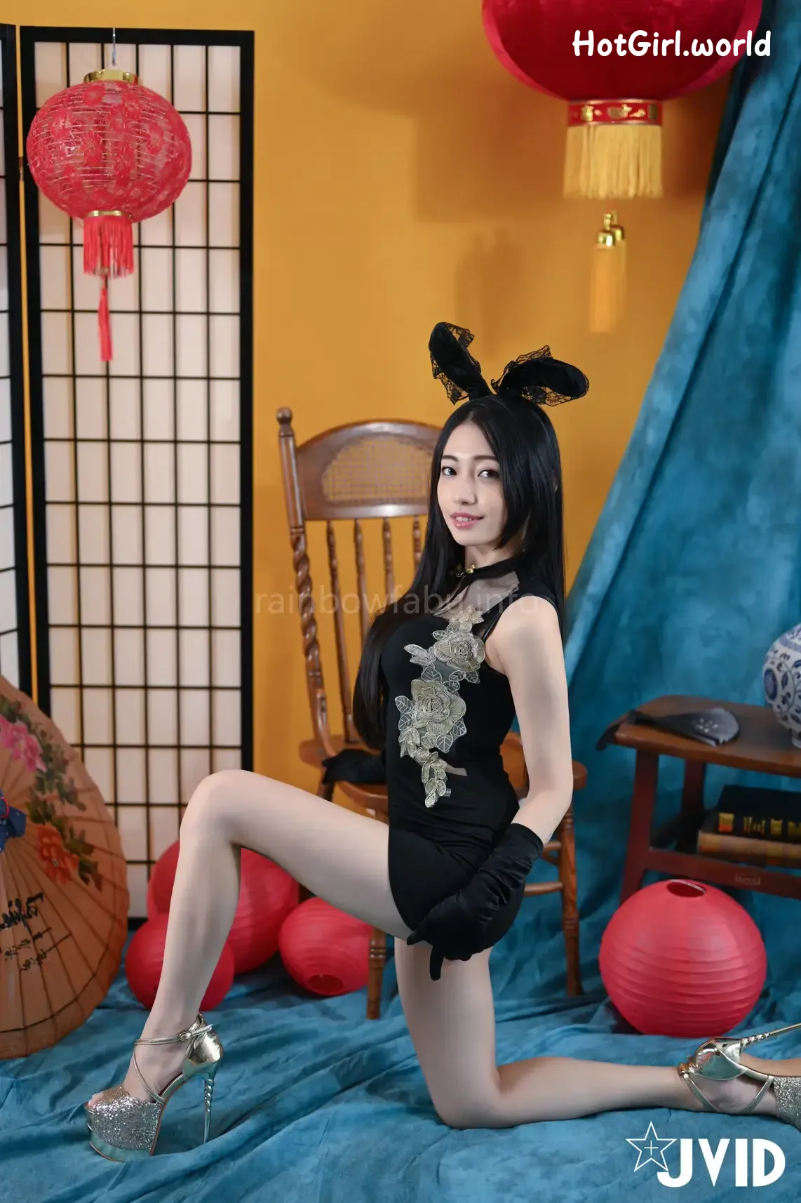 JVID-夏暮光-劇中超正女主角暮光竟然現身在我眼前 第30张图