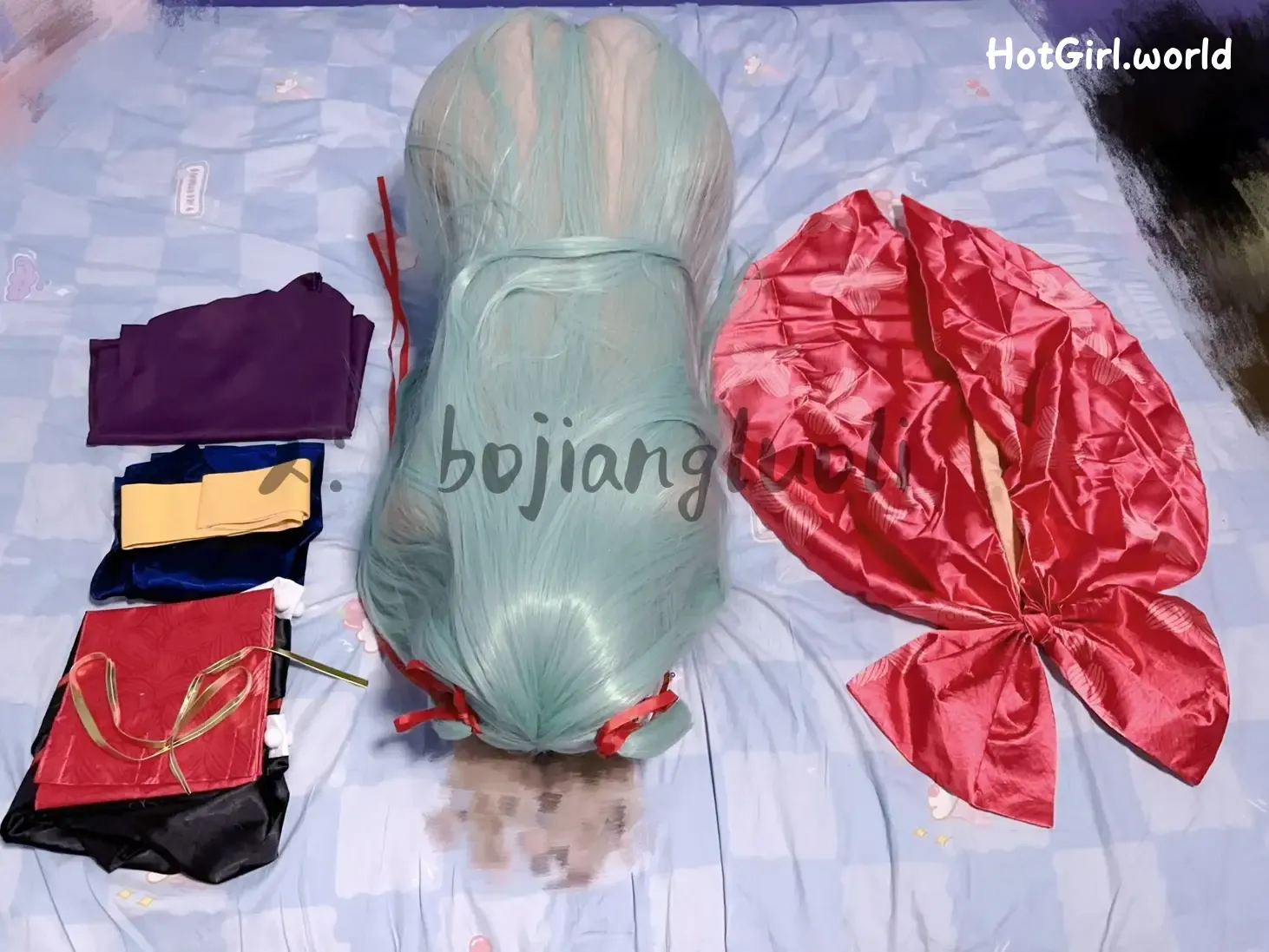 猎奇-众女战神战败合集 第706张图