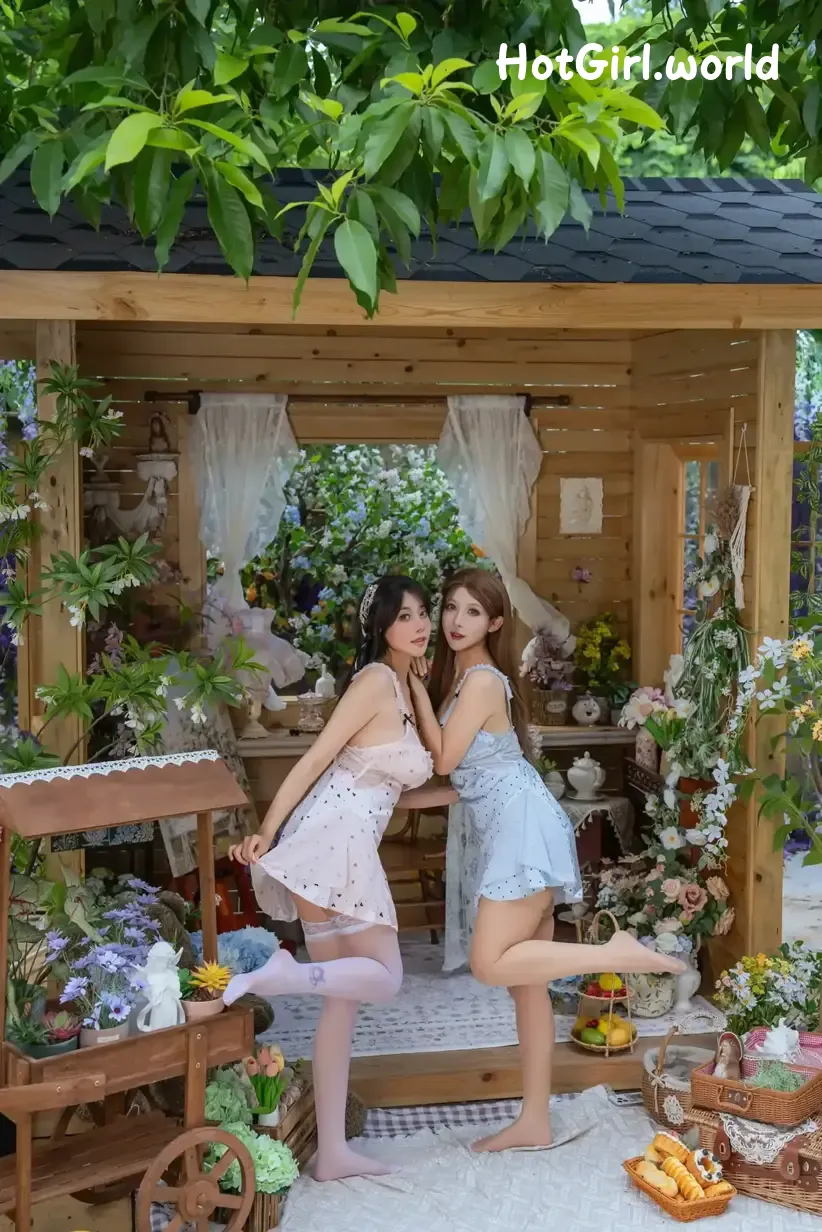 Coser-云溪溪-Yunx1x1-&-奶桃桃-&-奈汐酱nice-花眠 第5张图