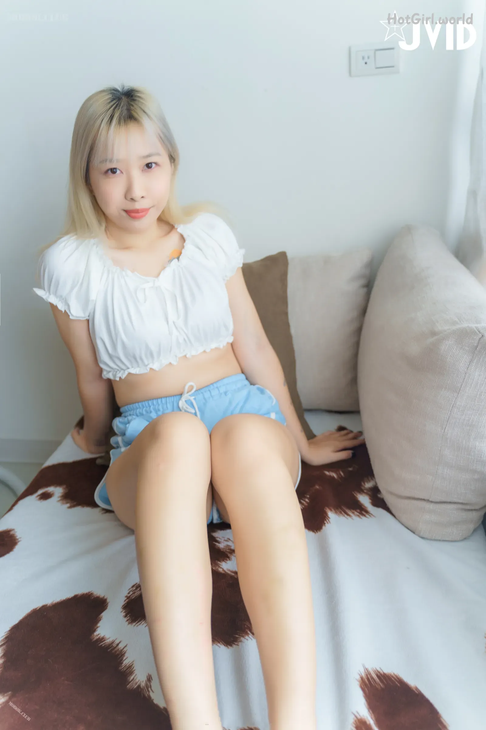JVID-王以欣-獨自租屋的粉鮑女孩被-蒙面人M暈-強上-醒來之後主動-口X還讓內謝 第15张图