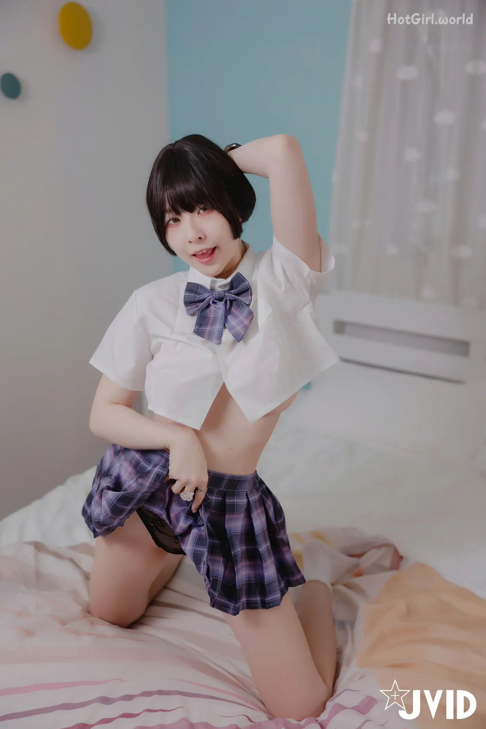 JVID-黎菲兒-超狂真實-32Icup學妹-看色色漫畫難解性慾-青春期少女情慾初開-邀約學長打電動互尬-沒想到-擦槍走火-變成-打炮切磋 第3张图