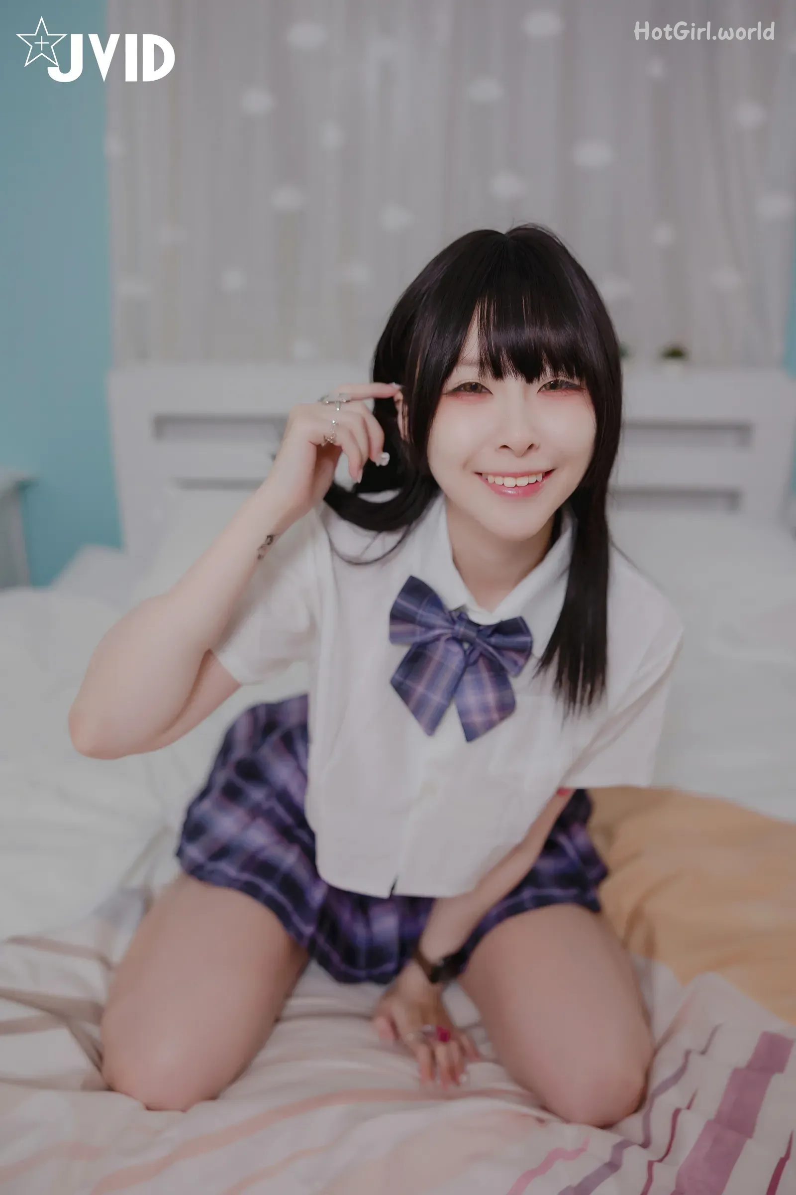 JVID-黎菲兒-超狂真實-32Icup學妹-看色色漫畫難解性慾-青春期少女情慾初開-邀約學長打電動互尬-沒想到-擦槍走火-變成-打炮切磋 第21张图
