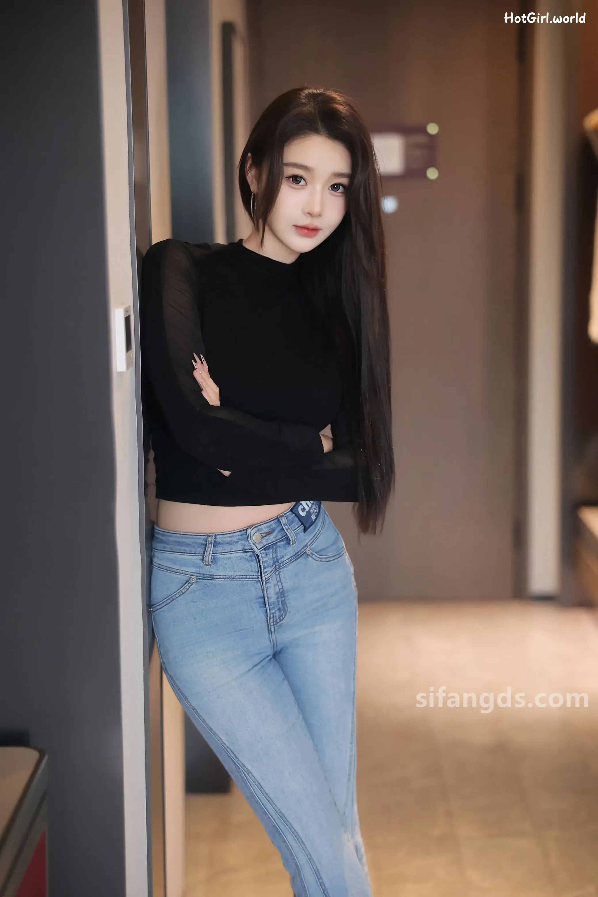 XR Uncensored-Candy-糖糖-R18-秀人网模特-牛仔裤黑丝 第32张图
