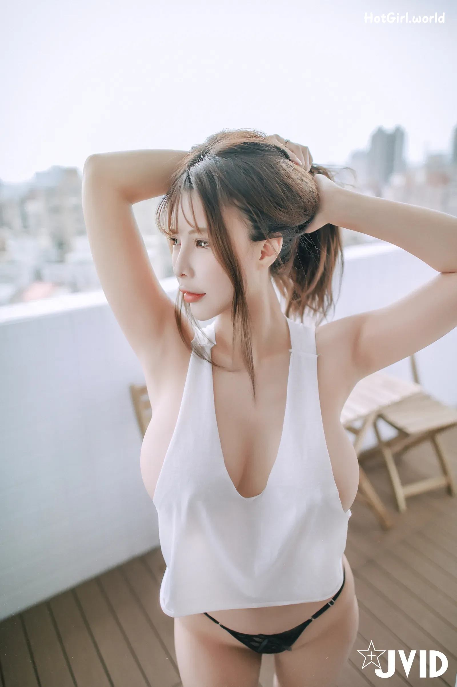JVID-艾妃-一手無法掌握-I級核彈-艾妃-禽色繪師の巨汝誘惑 第97张图