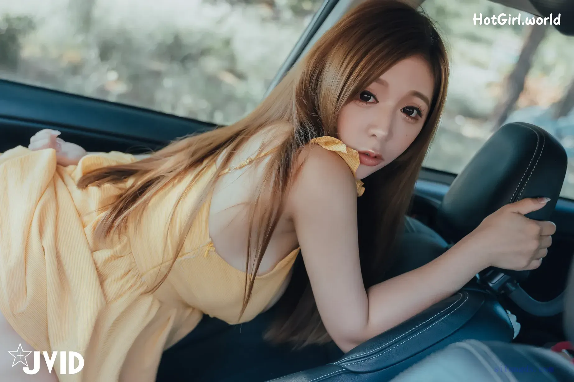 JVID-本壘奈-我與本壘奈在車內劇烈搖晃體驗極致快感!!!!! 第11张图