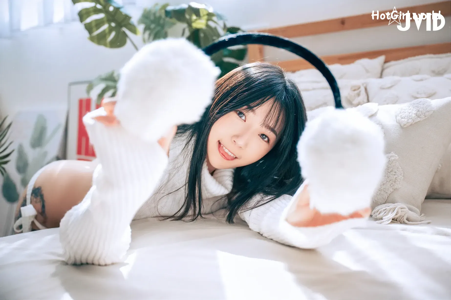 JVID-肉包-Mini-沈迷色色の可愛女友－肉包性欲高漲-發情自慰色誘男友-近距離特寫美鮑 第62张图