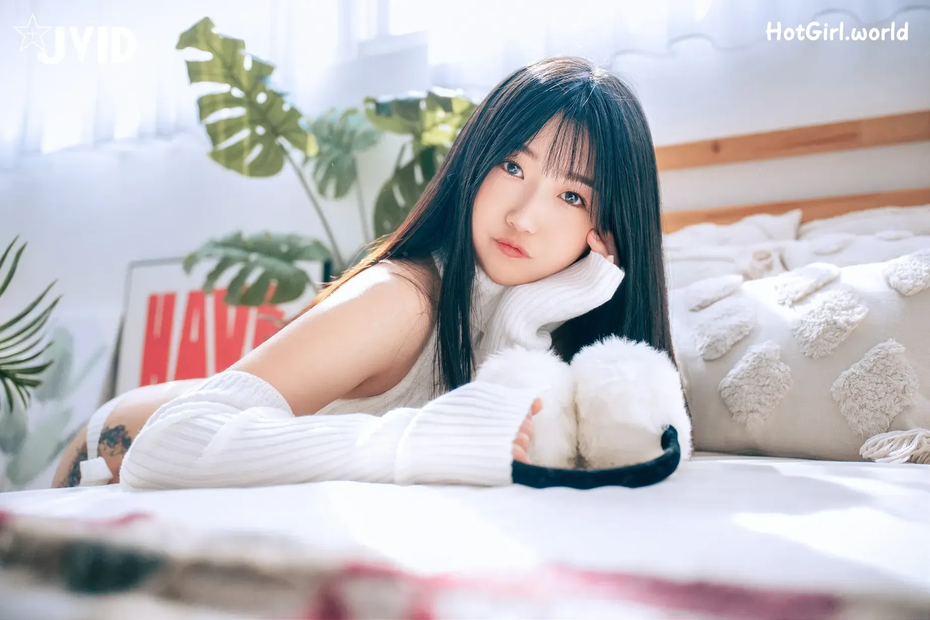 JVID-肉包-Mini-沈迷色色の可愛女友－肉包性欲高漲-發情自慰色誘男友-近距離特寫美鮑 第63张图