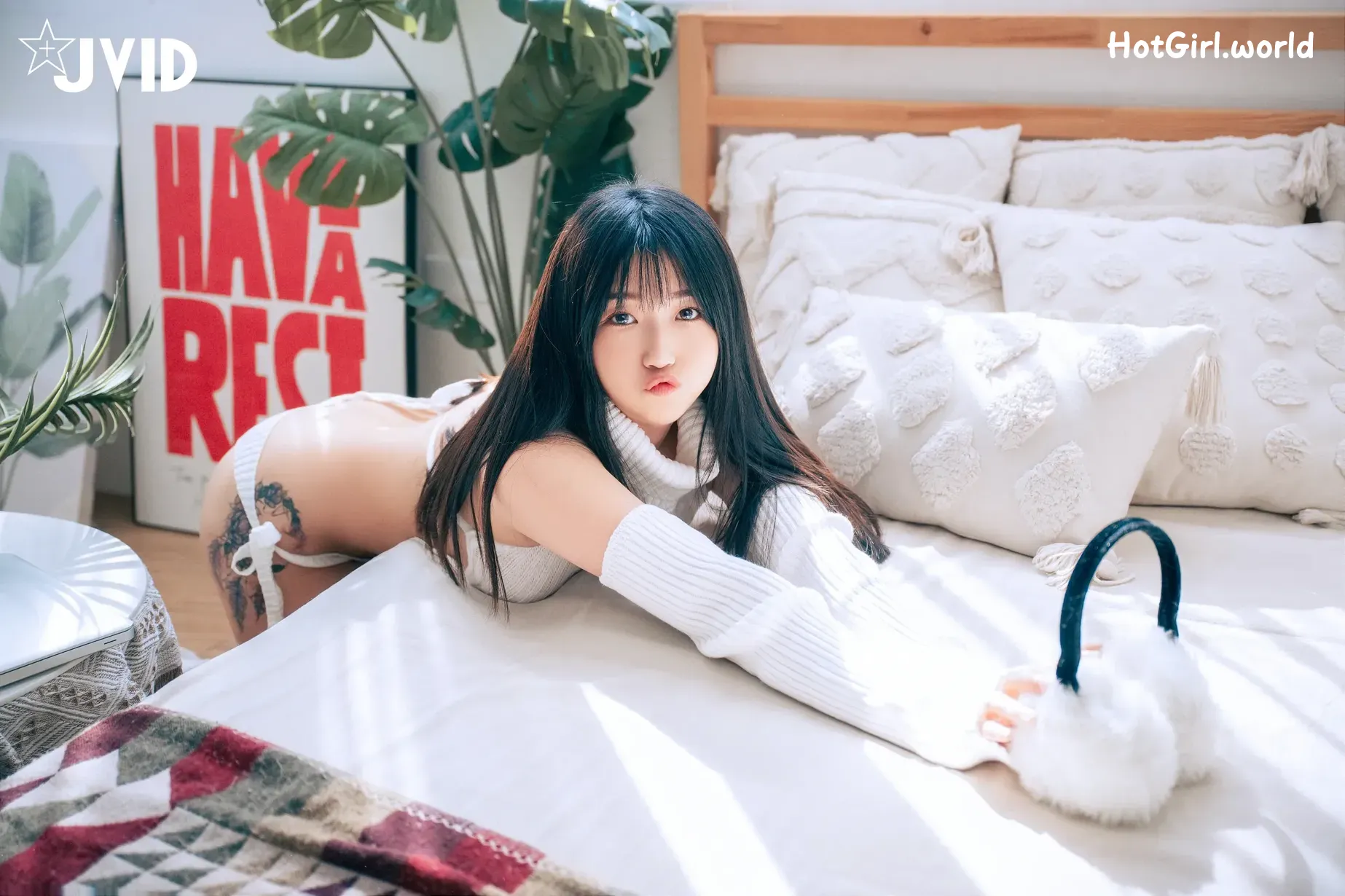 JVID-肉包-Mini-沈迷色色の可愛女友－肉包性欲高漲-發情自慰色誘男友-近距離特寫美鮑 第64张图
