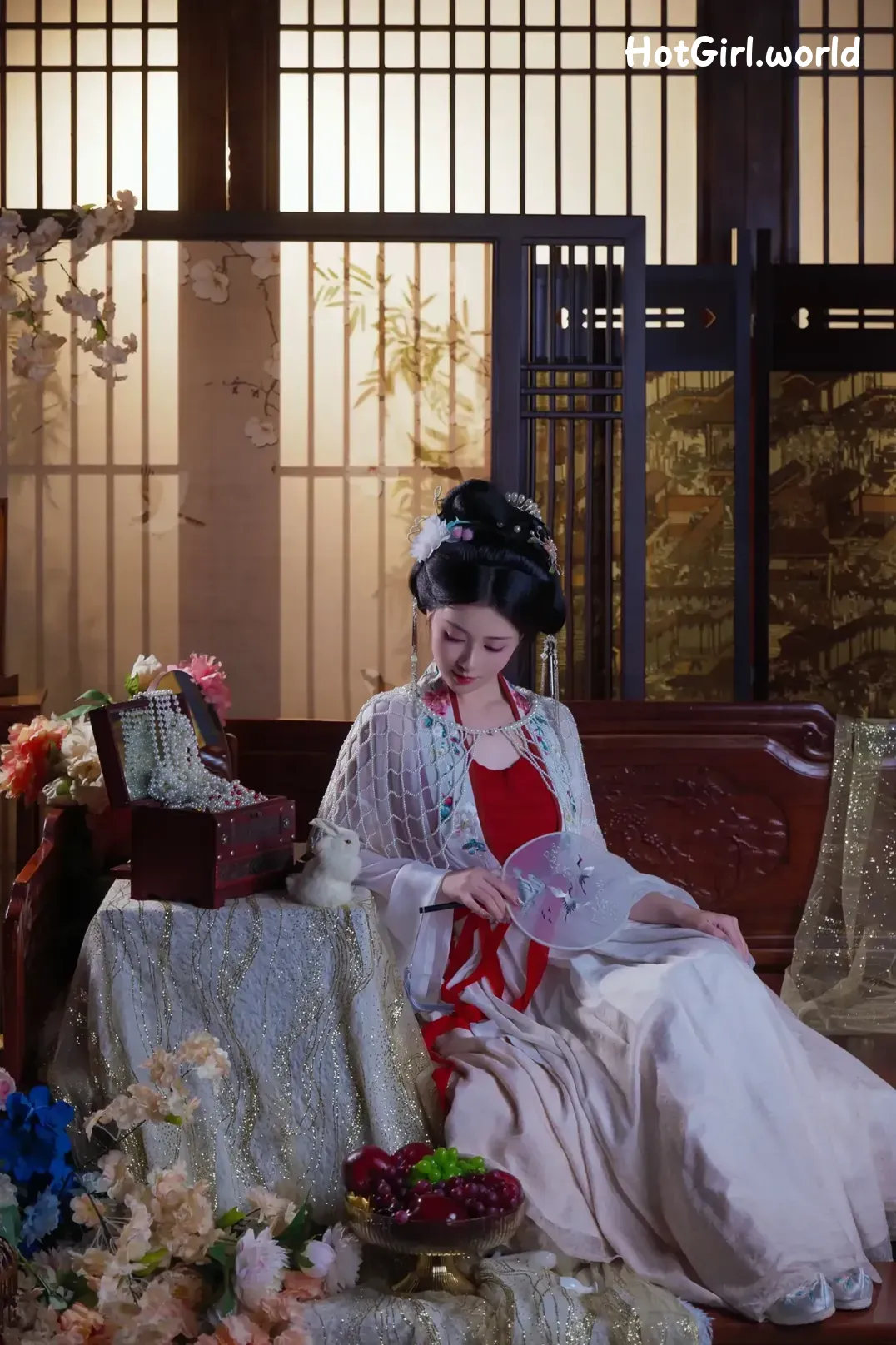 Coser-年年-Nnian-广寒宫 第2张图
