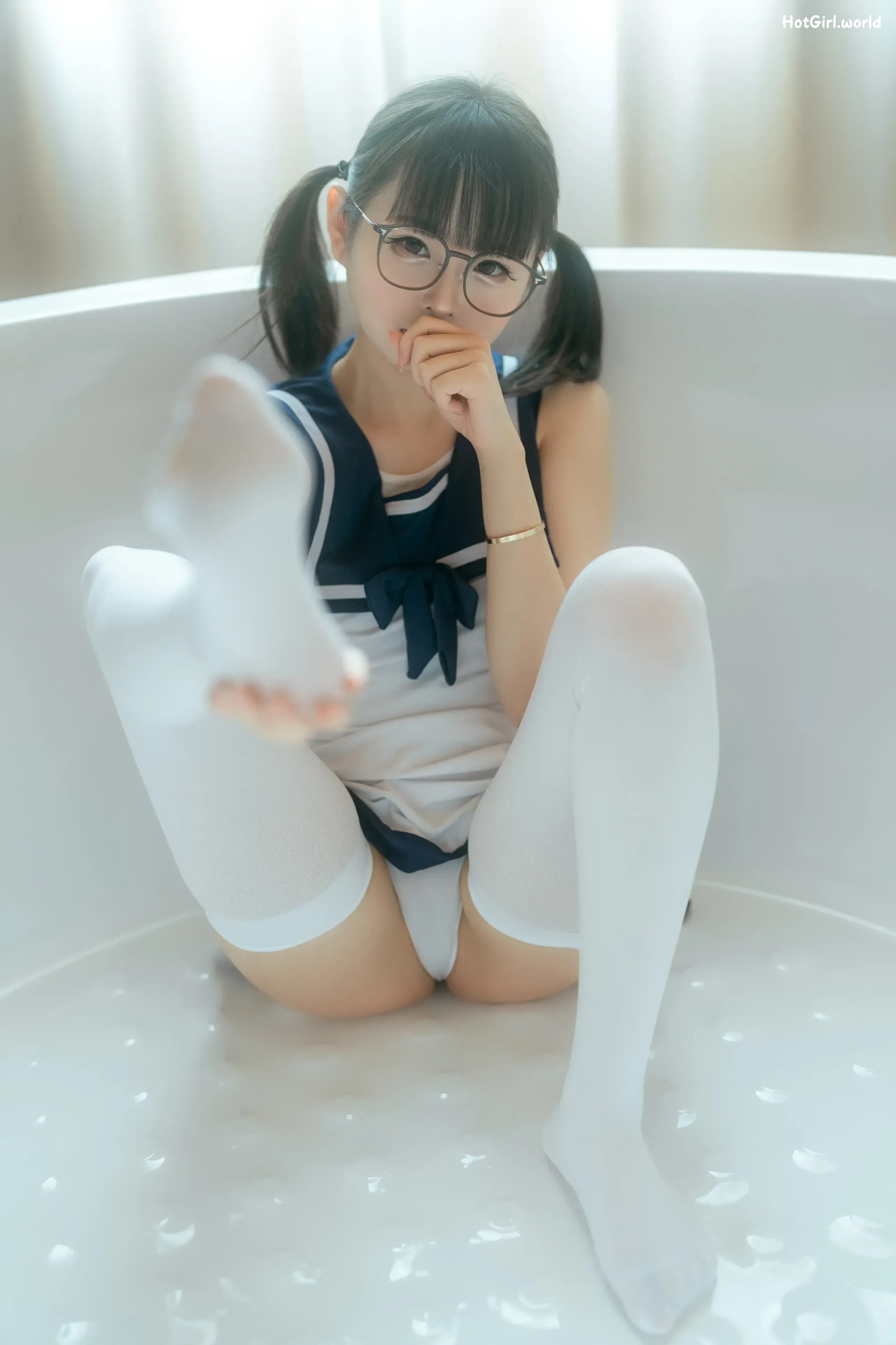 Coser-幼水铃衣-梦浴少女 第6张图