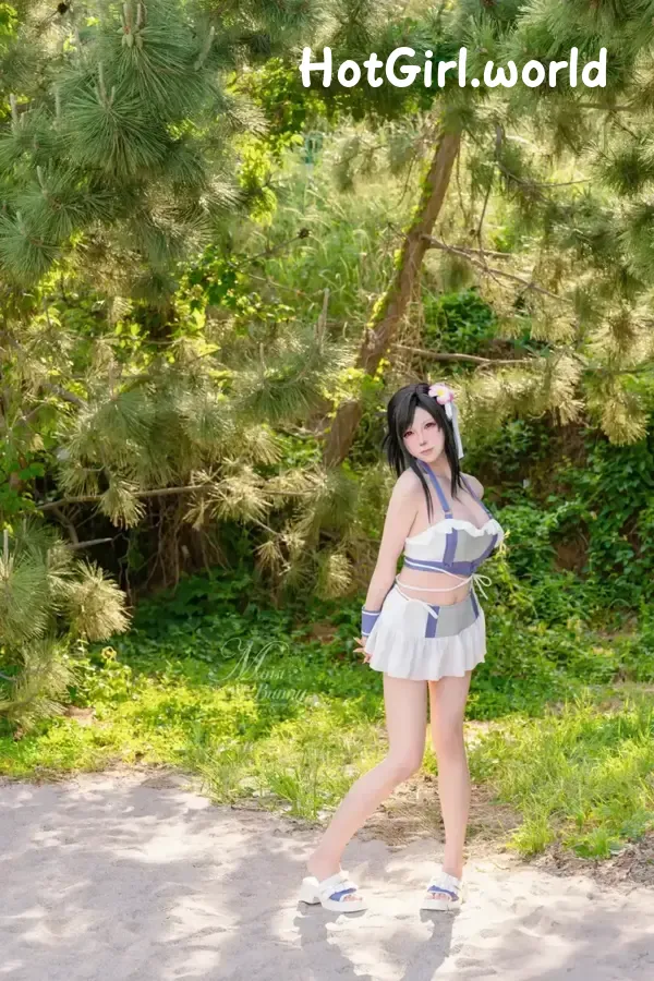 Coser-黏黏团子兔-2025泳装限定作-海边假日-蒂法 第2张图