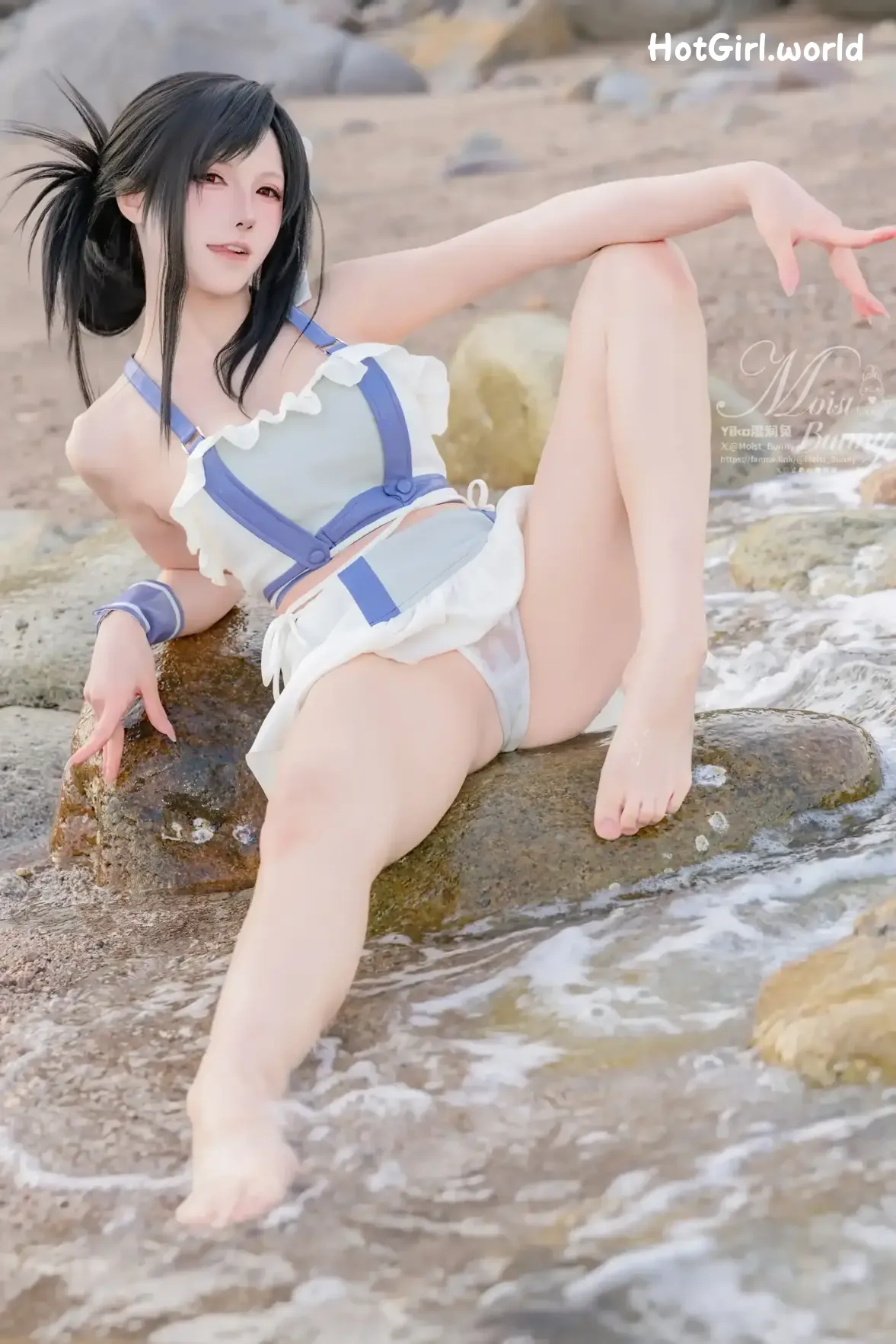 Coser-黏黏团子兔-2025泳装限定作-海边假日-蒂法 第32张图