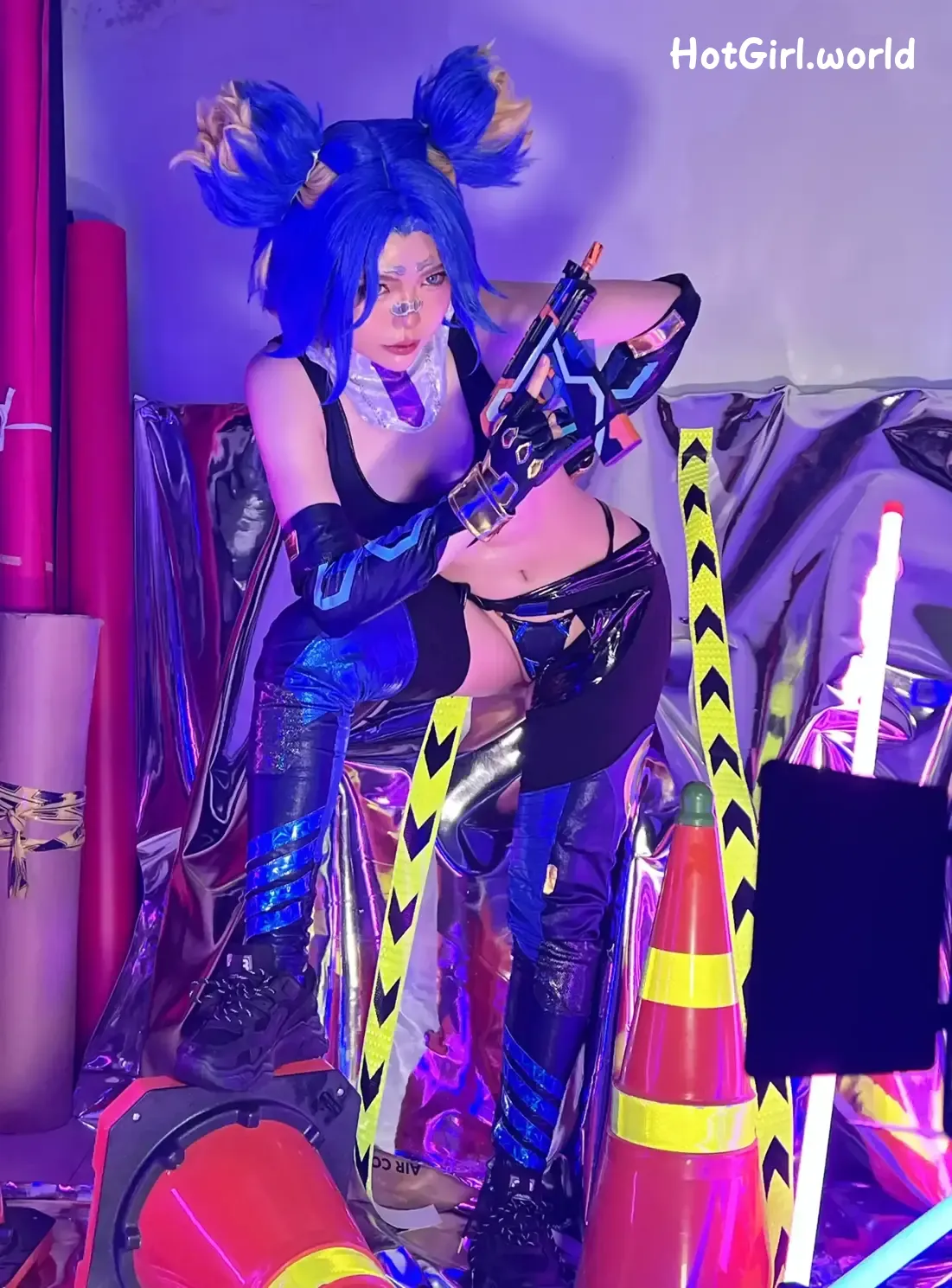 Coser-ZinieQ-Valorant Neon（2 videos） 第35张图