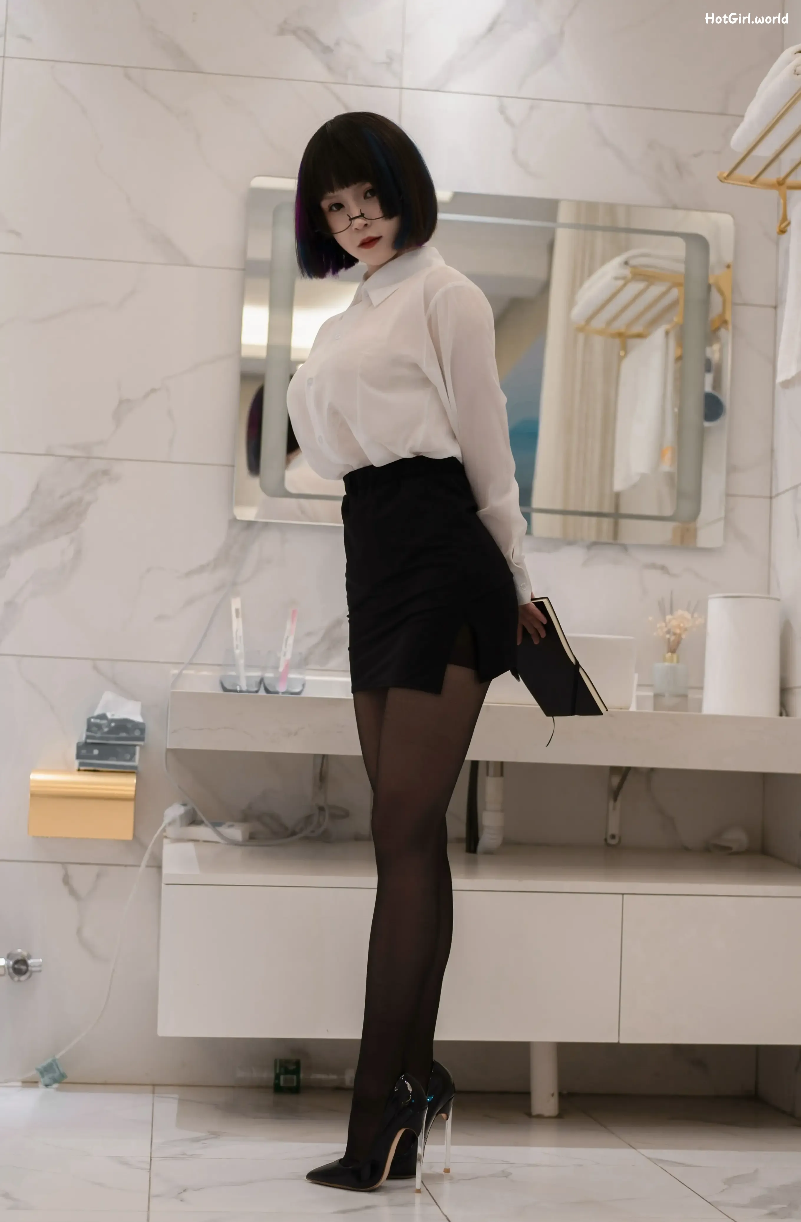 Coser-晕崽Zz-迷情小秘 第11张图