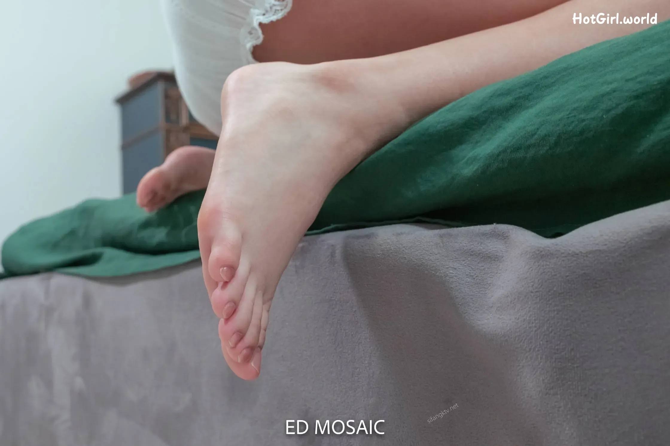 ED-Mosaic-情色摄影师-女神的美腿玉足 第48张图