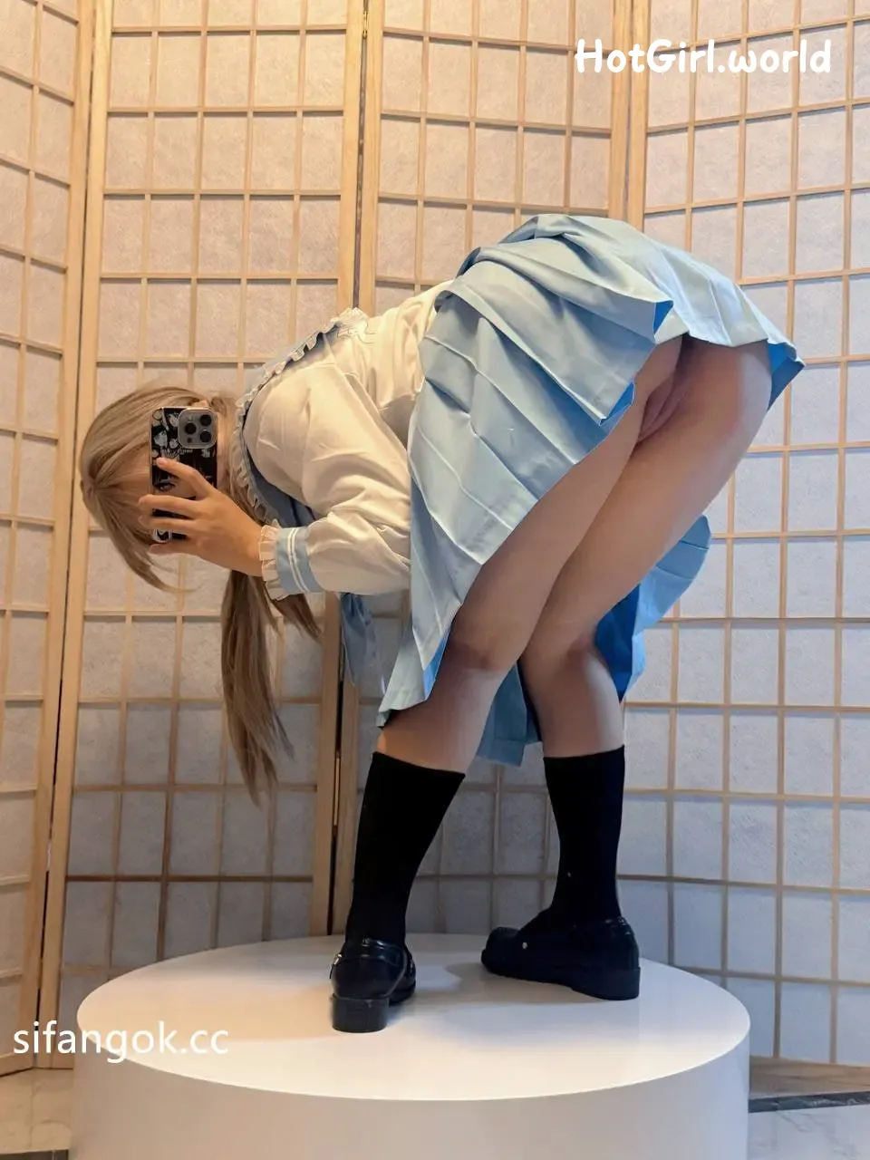 小黄帝Zoey-付费VIP-美臀小可爱露出性爱视图合集（32 videos） 第34张图