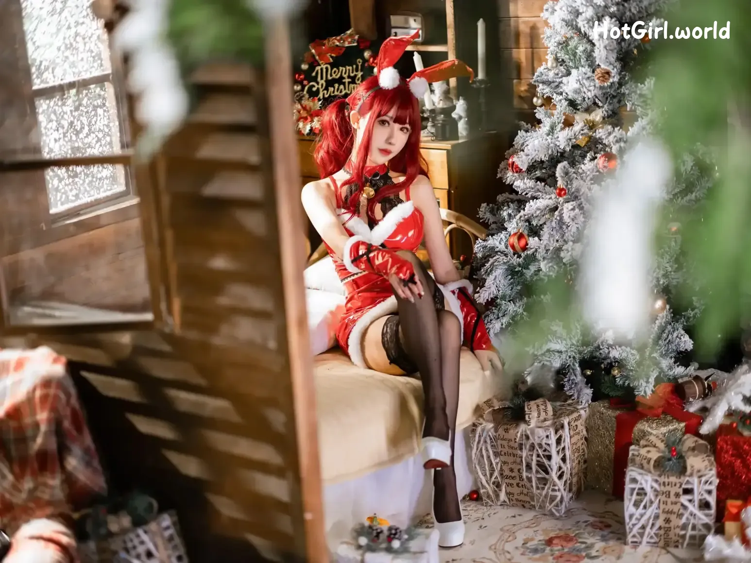 Coser-仙女月-红色圣诞兔 第3张图